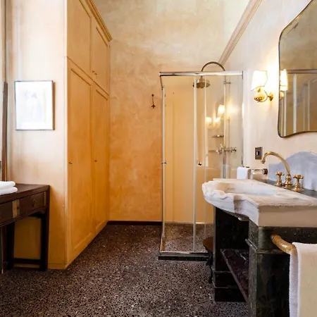 Palazzo Remer - Luxury - By Bricola Apartman *